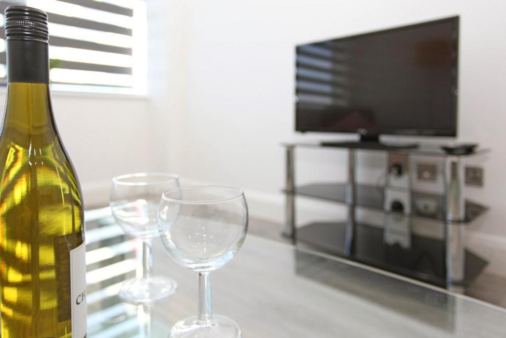 Sapphire House Apartments Telford Esterno foto