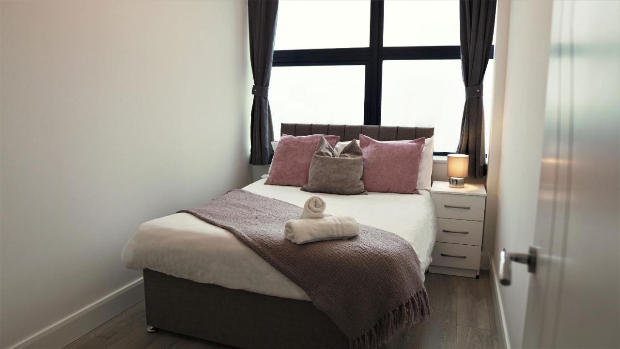 Sapphire House Apartments Telford Esterno foto