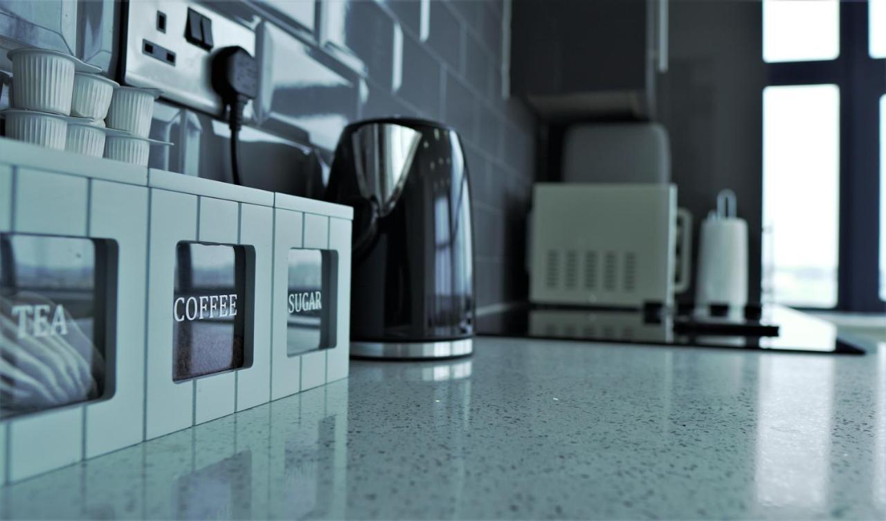 Sapphire House Apartments Telford Esterno foto