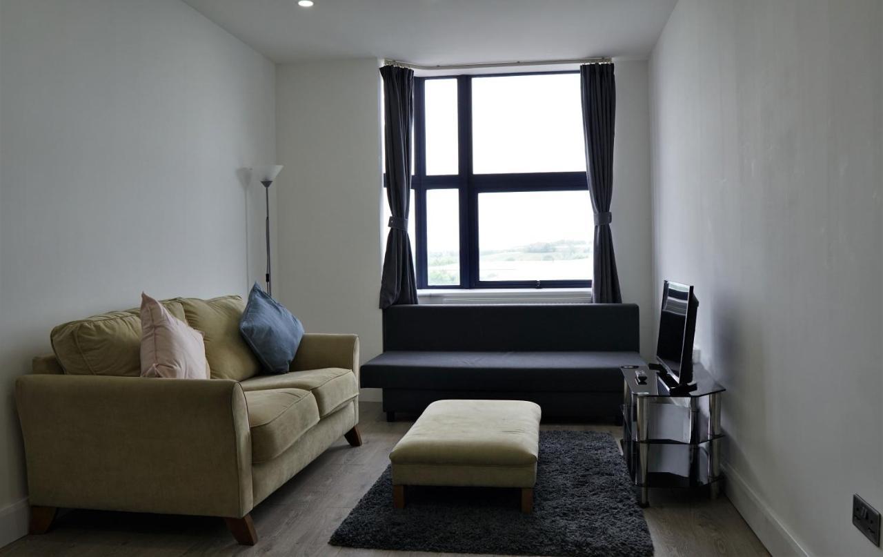 Sapphire House Apartments Telford Esterno foto