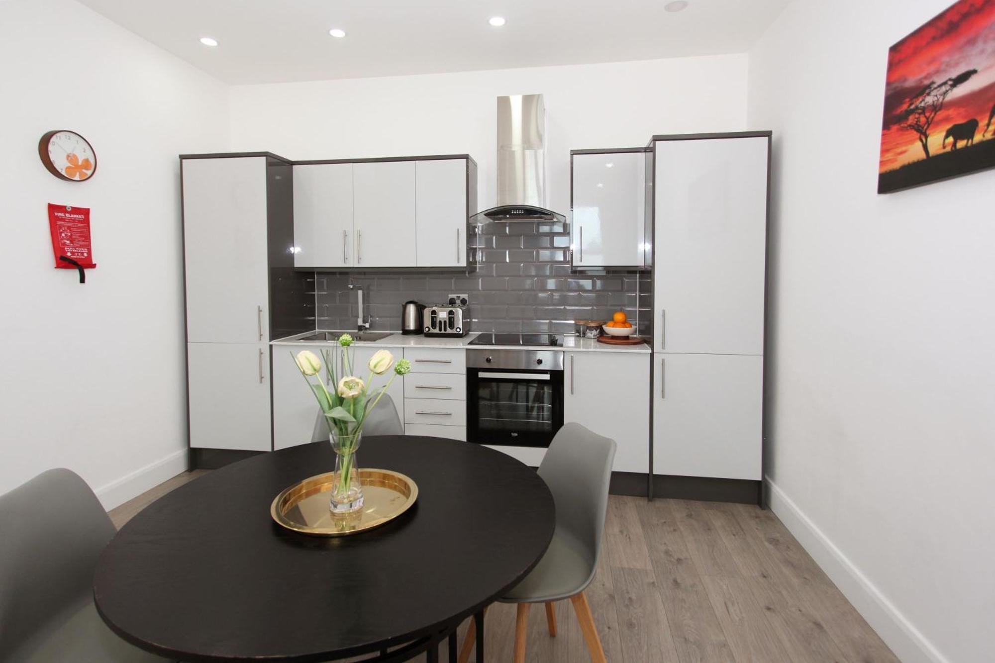 Sapphire House Apartments Telford Esterno foto