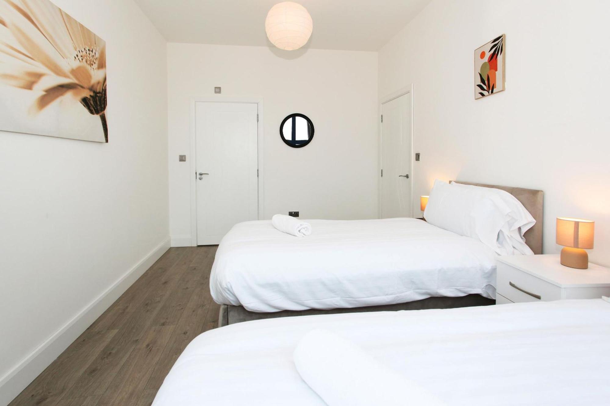 Sapphire House Apartments Telford Esterno foto
