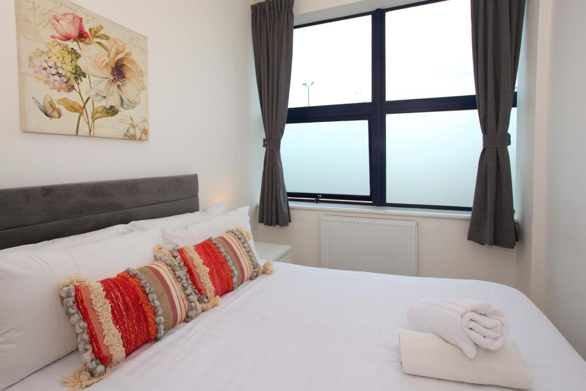 Sapphire House Apartments Telford Esterno foto