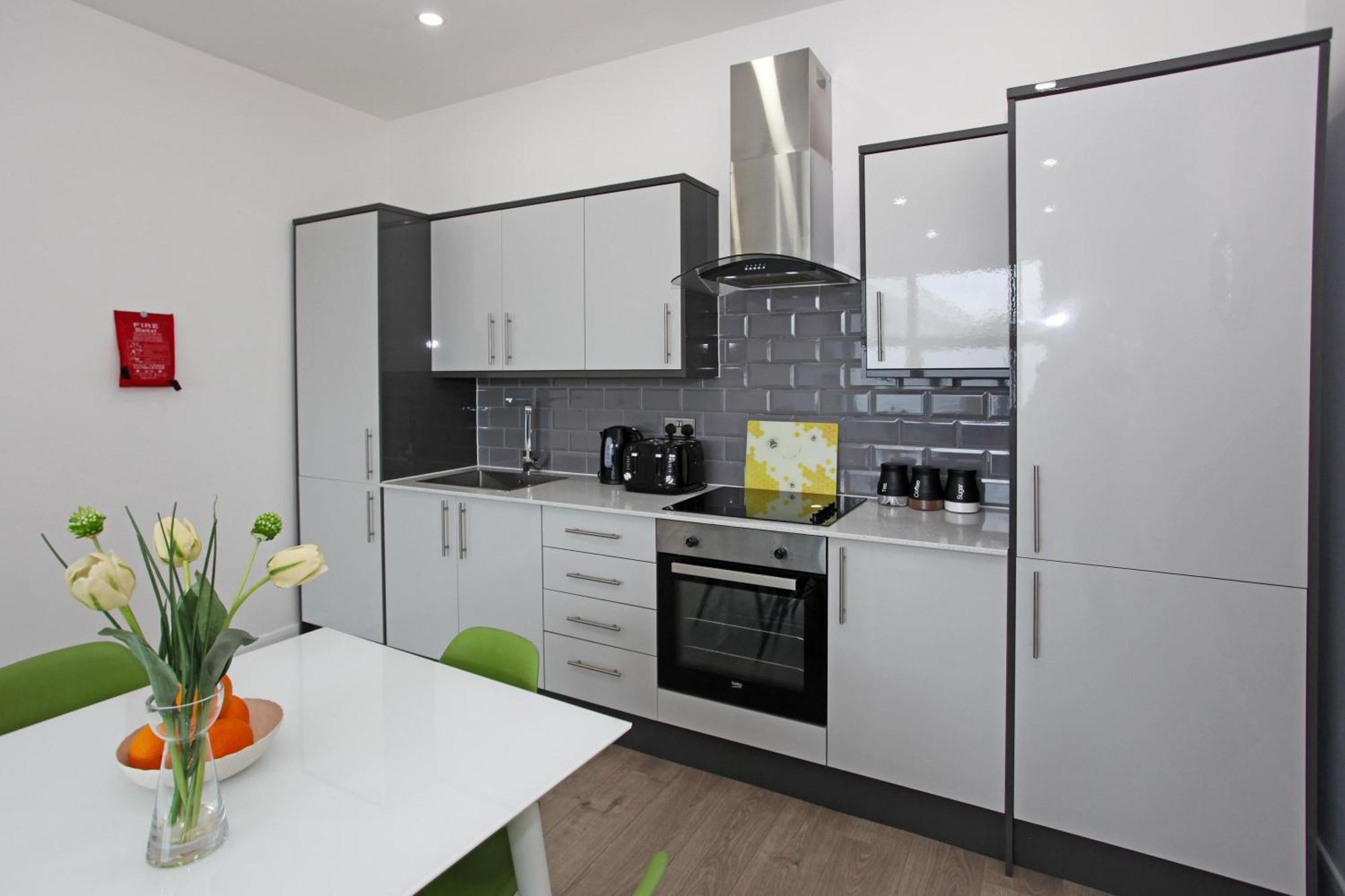 Sapphire House Apartments Telford Esterno foto