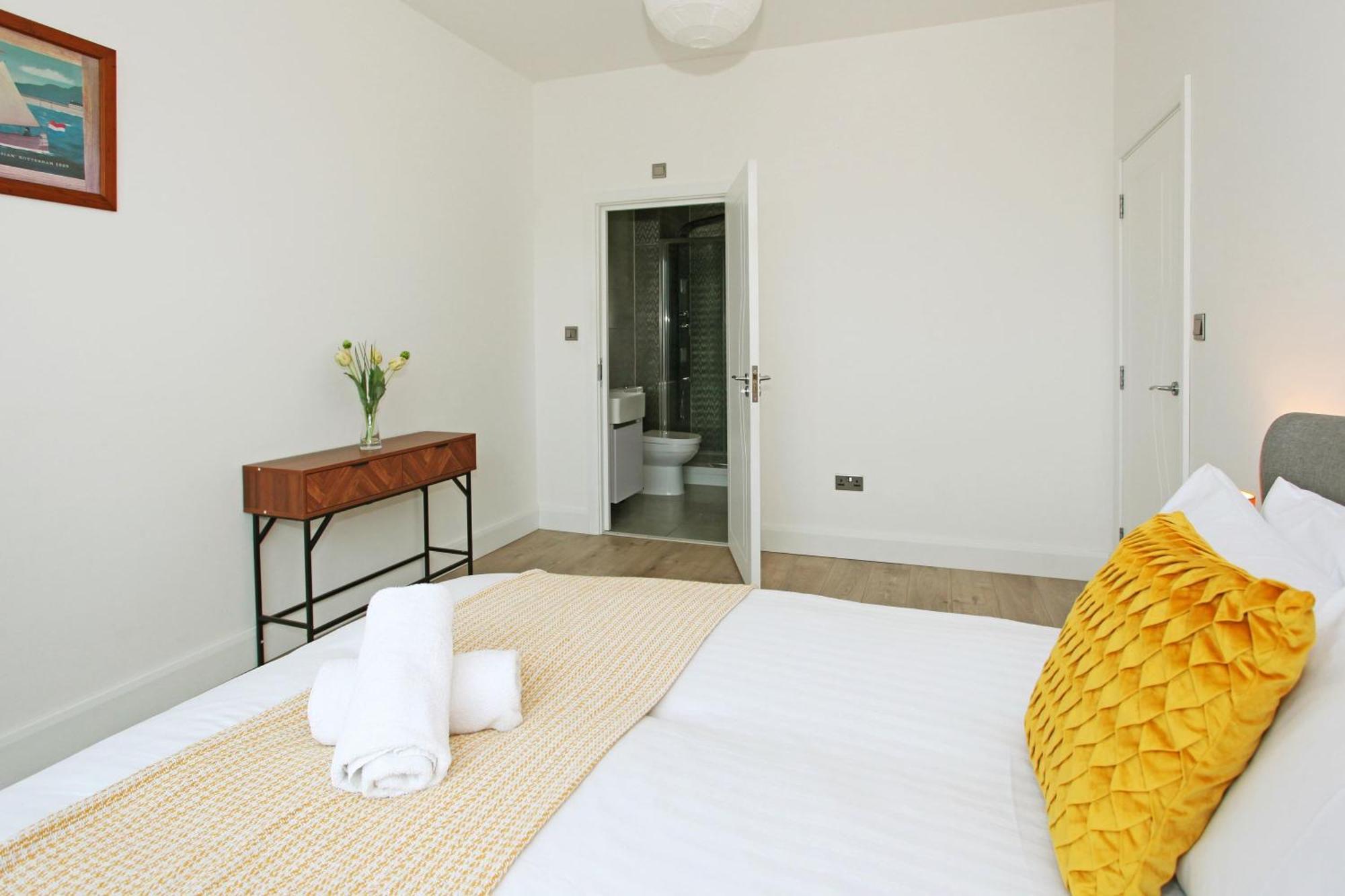 Sapphire House Apartments Telford Esterno foto